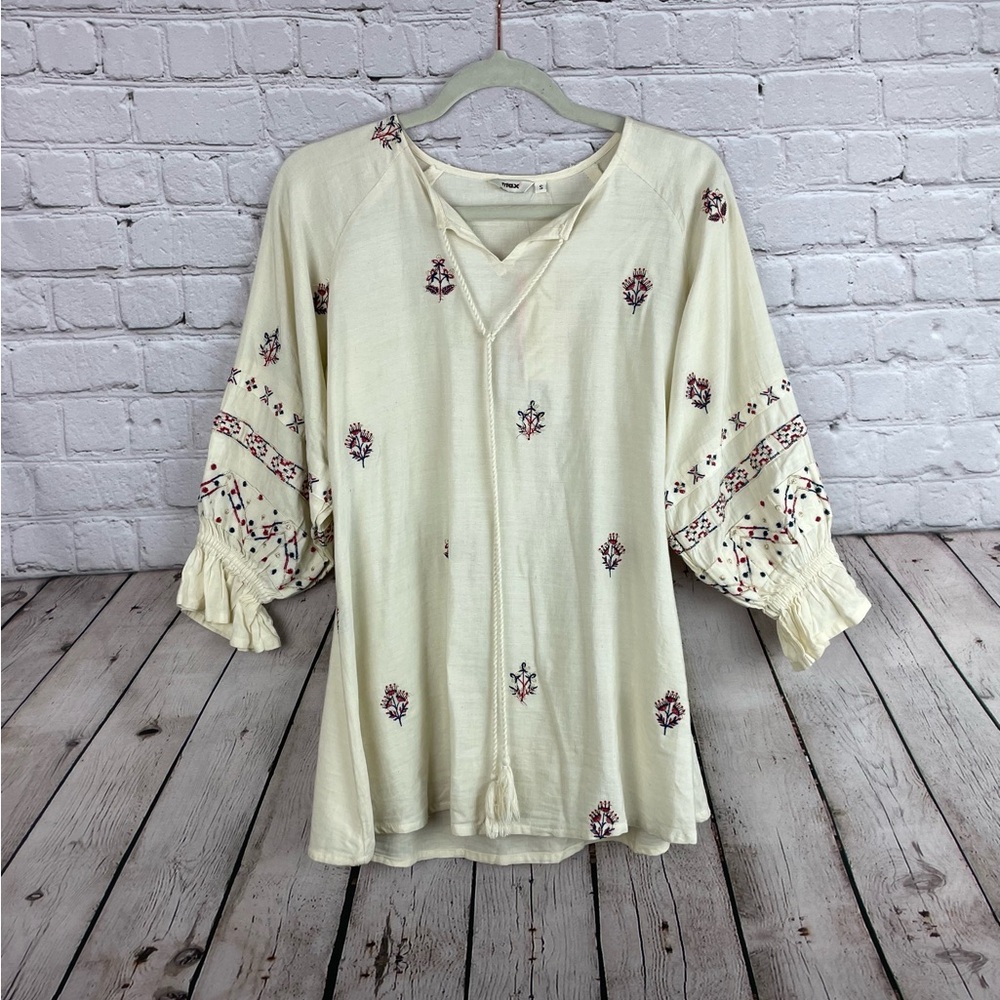 🆕 Max Fashion Size Small Embroidered Hippie Boho Peasant Top